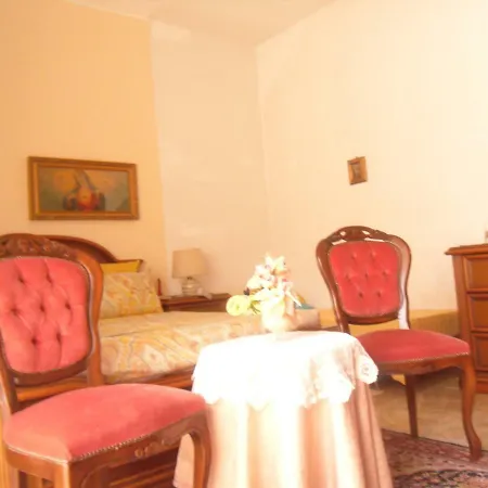 Amabile Bed and Breakfast *
